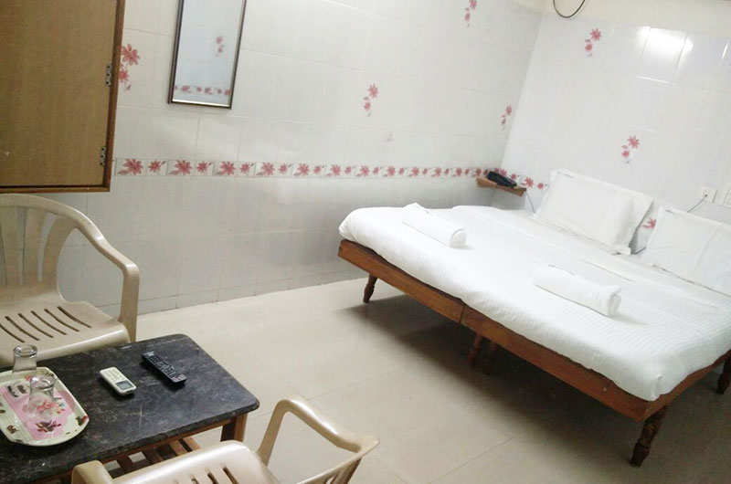 Hotel Govind Heights - Standard Ac Double Room-1